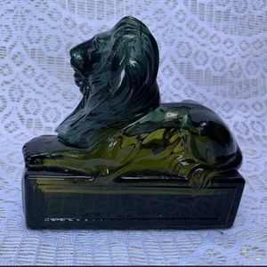 Avon Classic Green Lion FULL Wild Country